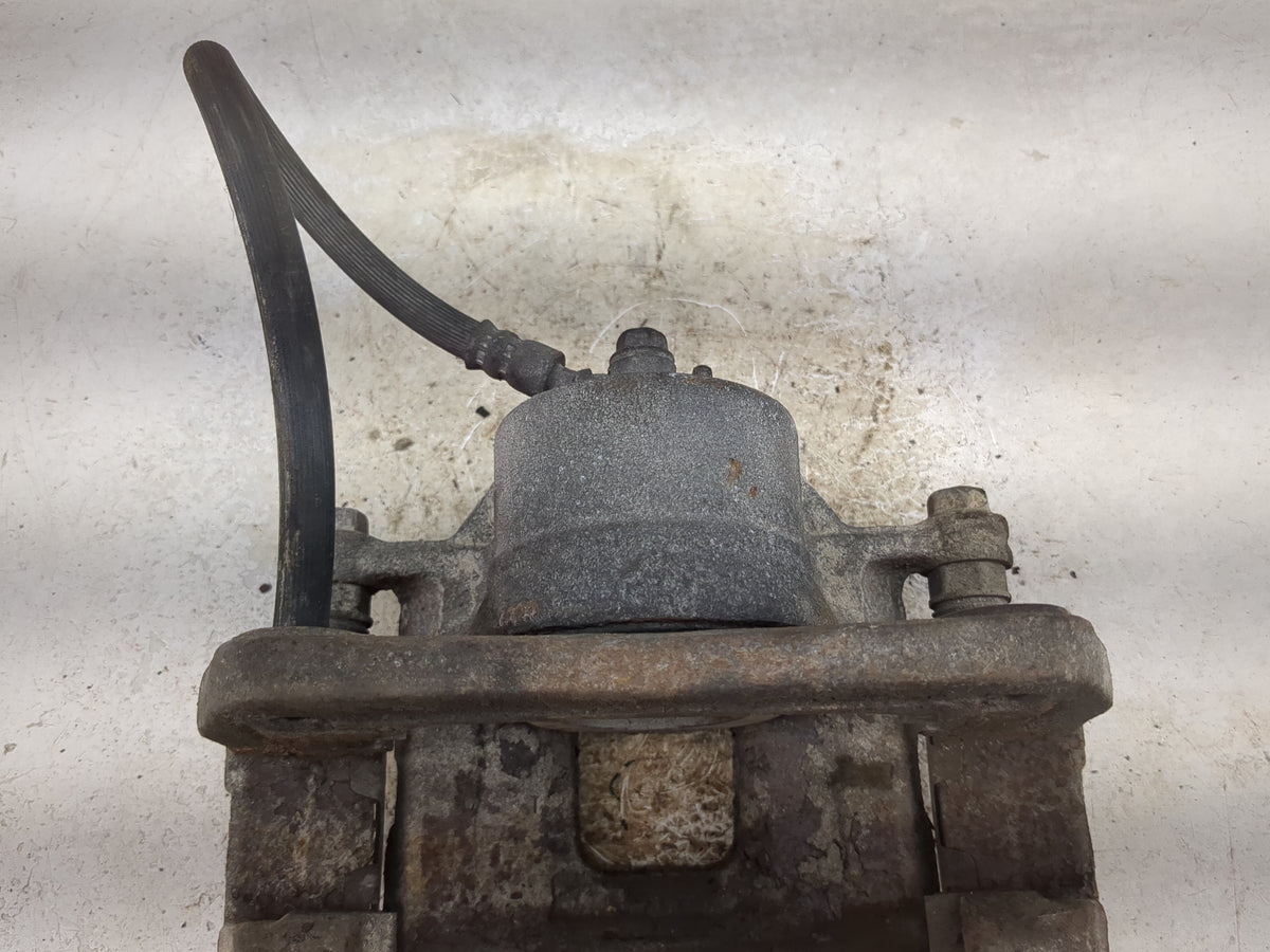 2011-2013 Kia Sorento Front Passenger Right Brake Caliper 1511618 - Oemusedautoparts1.com