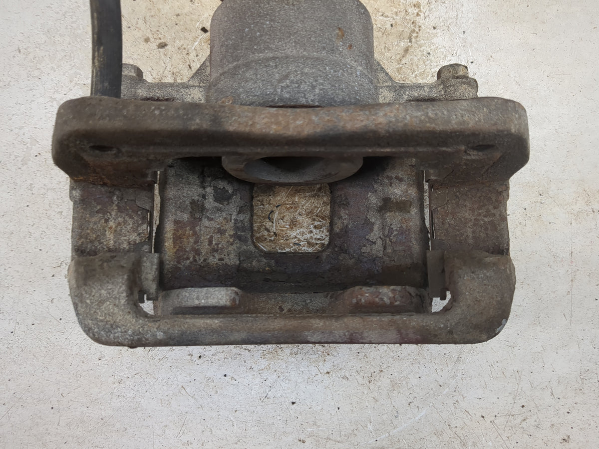 2011-2013 Kia Sorento Front Passenger Right Brake Caliper 1511618 - Oemusedautoparts1.com