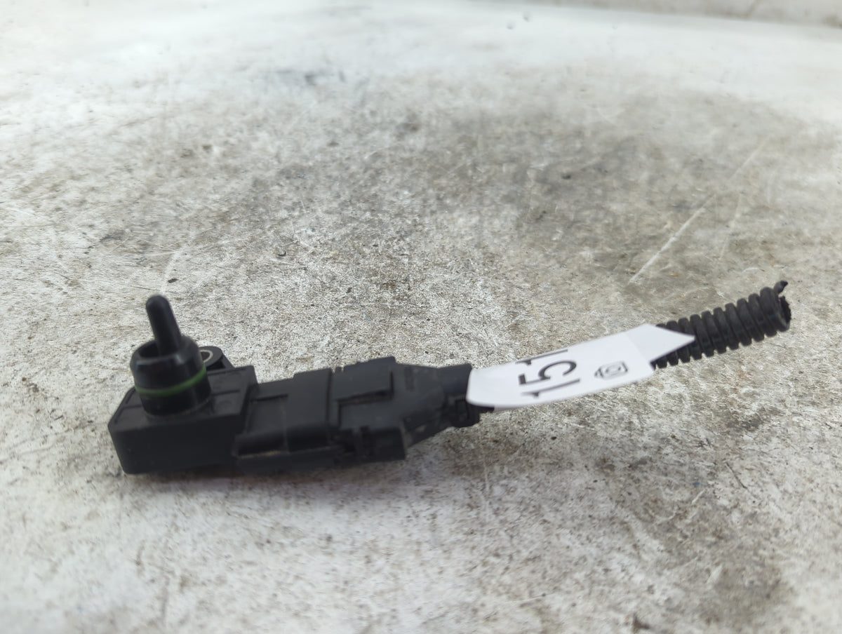 2011-2018 Kia Sorento Mass Air Flow Meter Maf Sensor 1518861 - Oemusedautoparts1.com