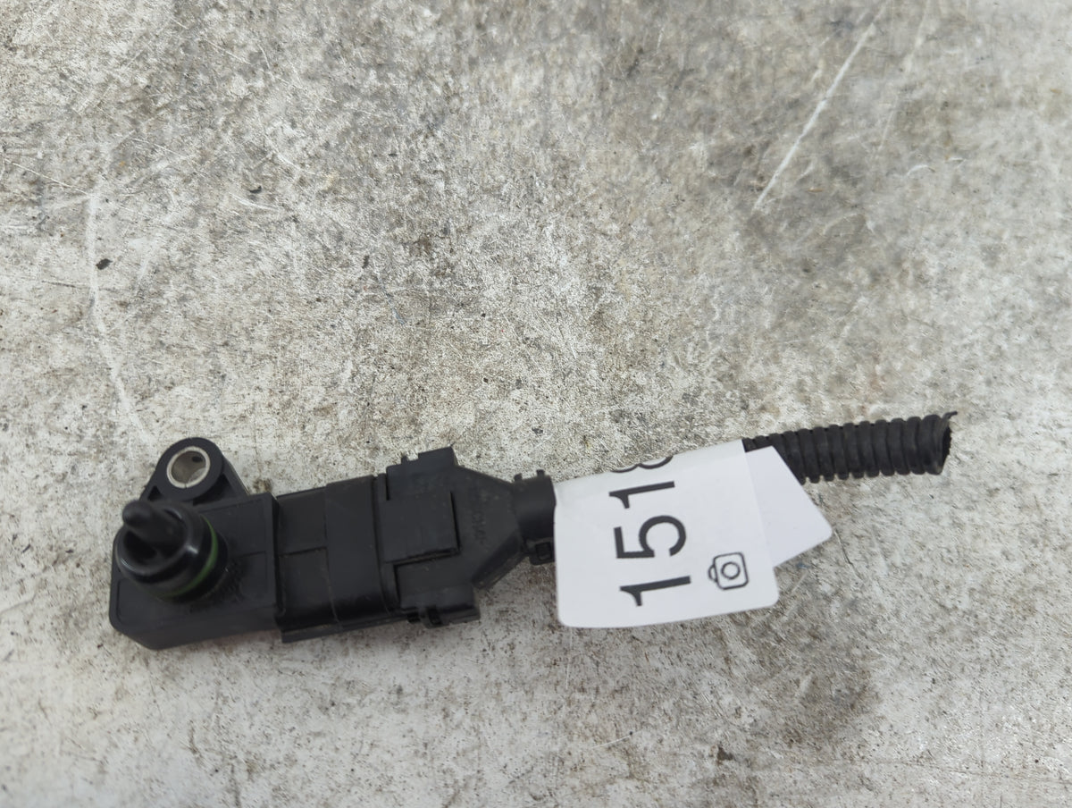 2011-2018 Kia Sorento Mass Air Flow Meter Maf Sensor 1518861 - Oemusedautoparts1.com