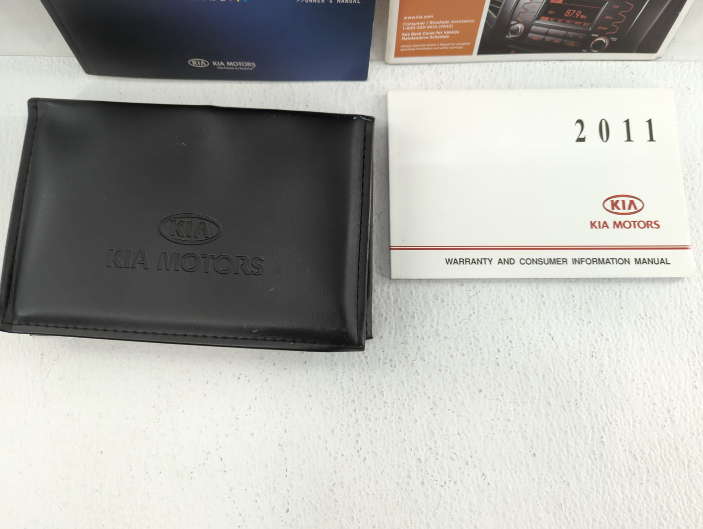 2011 Kia Sorento Owners Manual Book Guide P/N:A2PO-EU03C OEM Used Auto Parts - Oemusedautoparts1.com