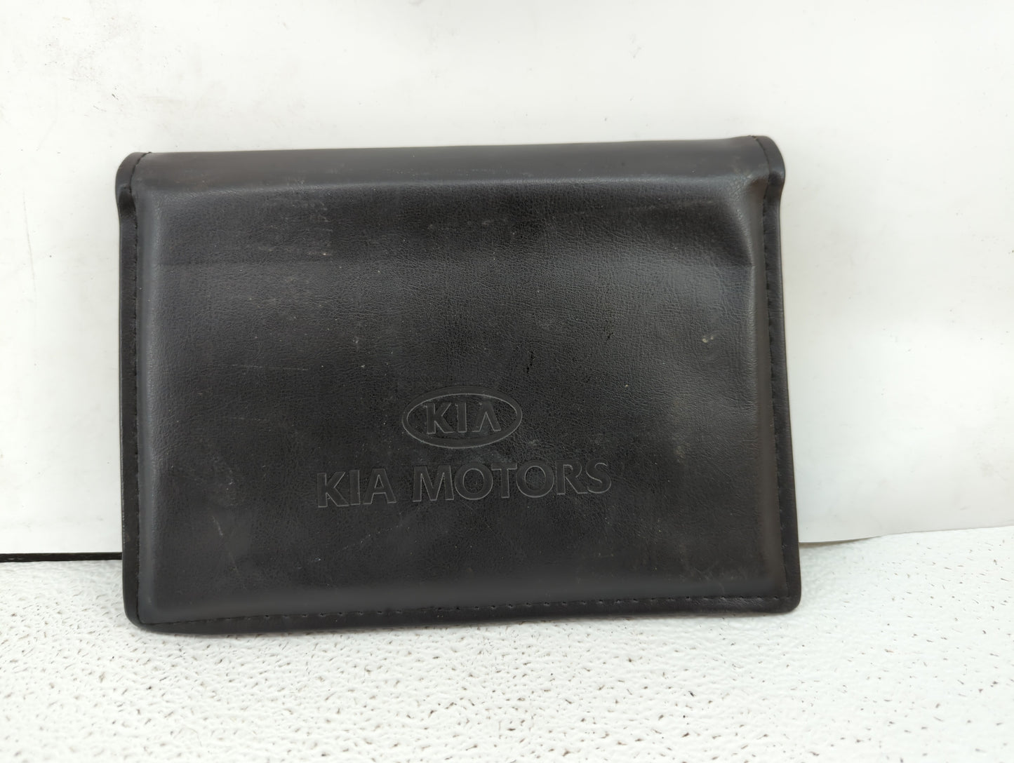 2011 Kia Sorento Owners Manual Book Guide OEM Used Auto Parts - Oemusedautoparts1.com