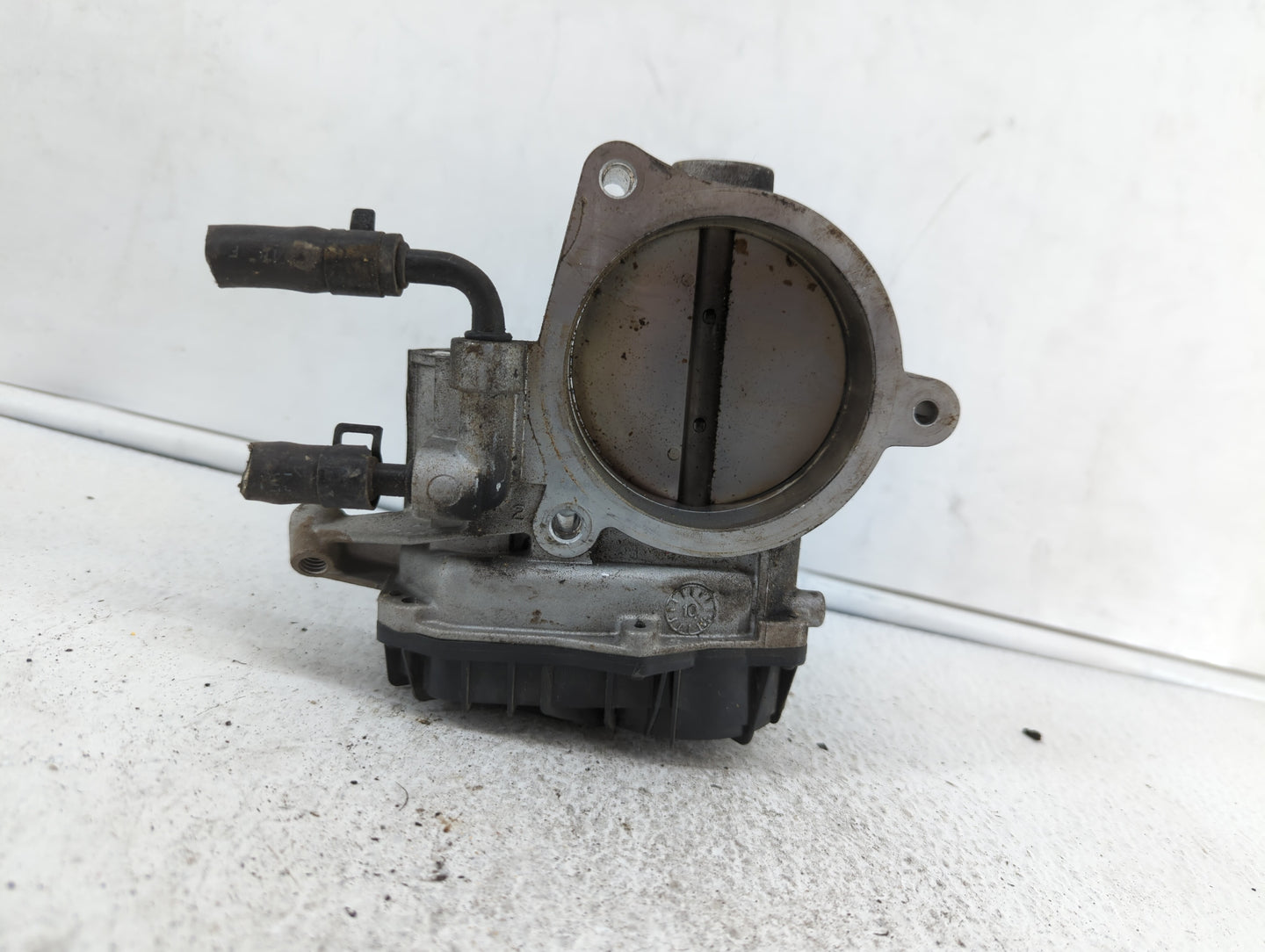 2011-2013 Kia Sorento Throttle Body P/N:28099075 35100-3C700 Fits Fits 2010 2011 2012 2013 2014 OEM Used Auto Parts - Oemuse