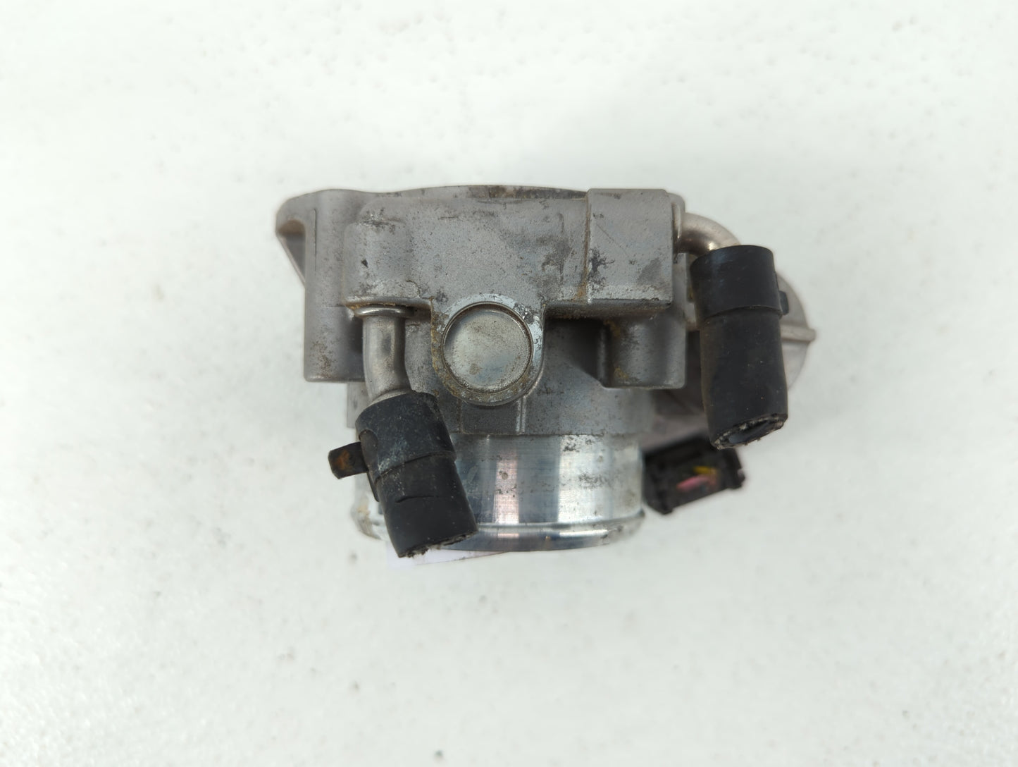 2011-2013 Kia Sorento Throttle Body P/N:35100-25400 35100-25200 Fits Fits 2006 2007 2008 2009 2010 2011 2012 2013 OEM Used A