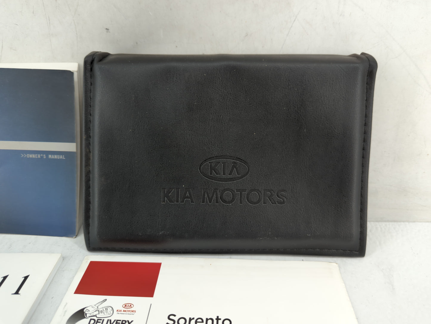 2011 Kia Sorento Owners Manual Book Guide OEM Used Auto Parts - Oemusedautoparts1.com