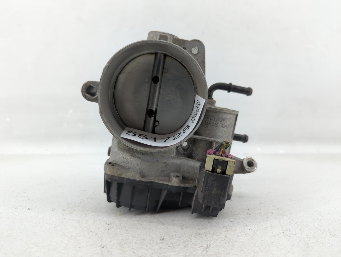 2011-2013 Kia Sorento Throttle Body P/N:35100-3C700 Fits Fits 2010 2011 2012 2013 2014 OEM Used Auto Parts - Oemusedautopart