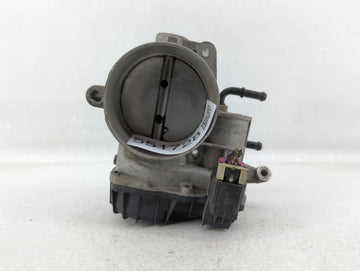 2011-2013 Kia Sorento Throttle Body P/N:35100-3C700 Fits Fits 2010 2011 2012 2013 2014 OEM Used Auto Parts - Oemusedautopart