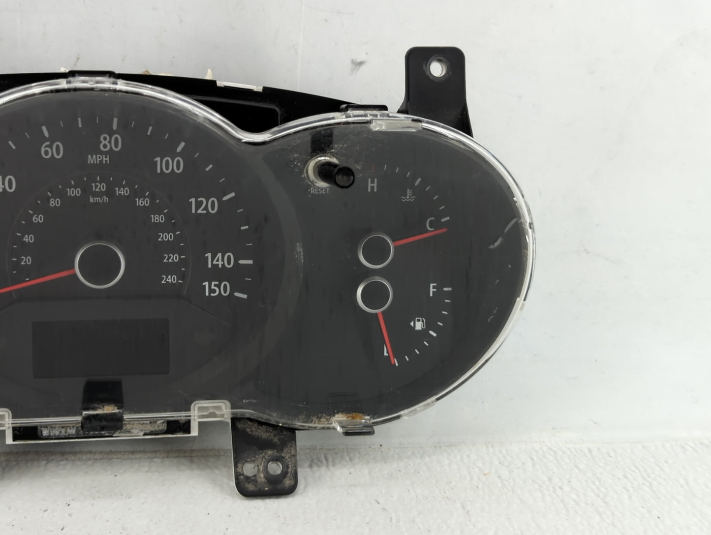 2011-2013 Kia Sorento Instrument Cluster Speedometer Gauges P/N:A2C53311478 Fits Fits 2011 2012 2013 OEM Used Auto Parts - O