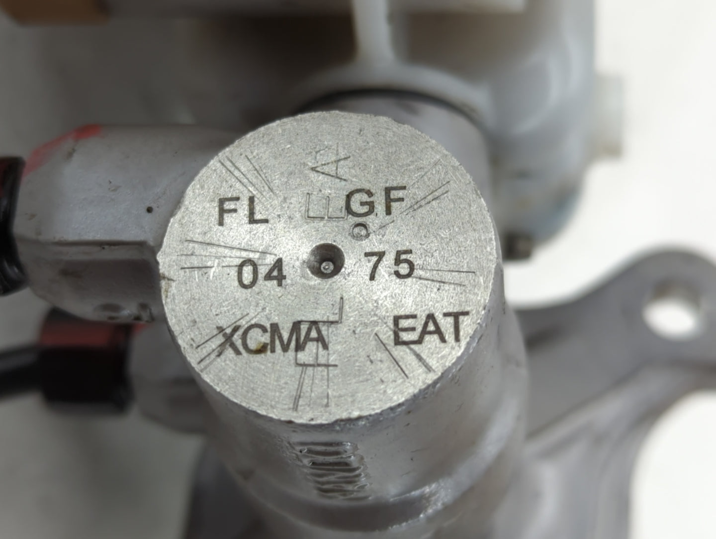 2011-2013 Kia Sorento Brake Master Cylinder 610311 - Oemusedautoparts1.com