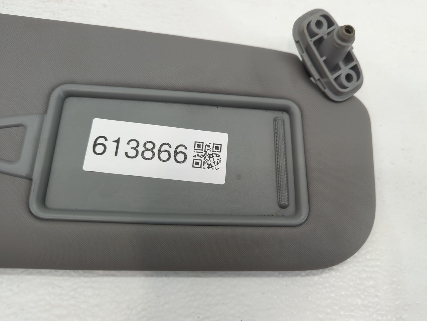 2011-2015 Kia Sorento Sun Visor Shade Replacement Passenger Right Mirror Fits Fits 2011 2012 2013 2014 2015 OEM Used Auto Pa