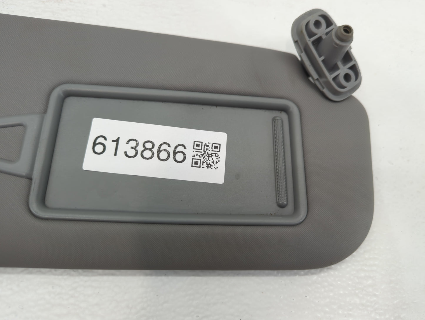 2011-2015 Kia Sorento Sun Visor Shade Replacement Passenger Right Mirror Fits Fits 2011 2012 2013 2014 2015 OEM Used Auto Pa