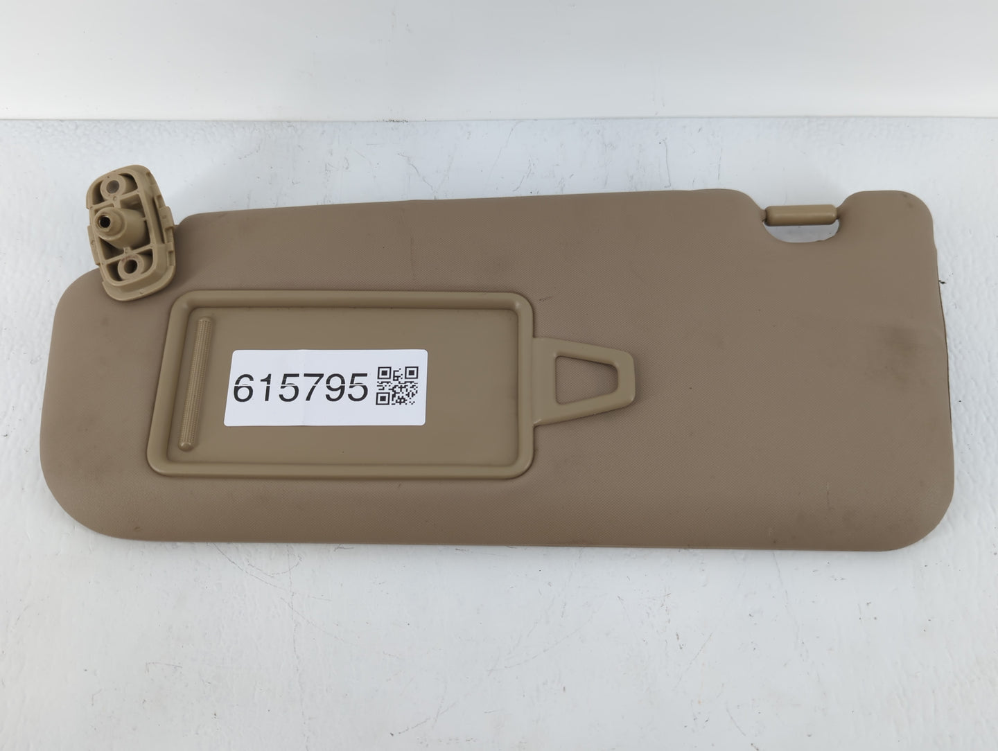 2011-2015 Kia Sorento Sun Visor Shade Replacement Driver Left Mirror Fits Fits 2011 2012 2013 2014 2015 OEM Used Auto Parts 