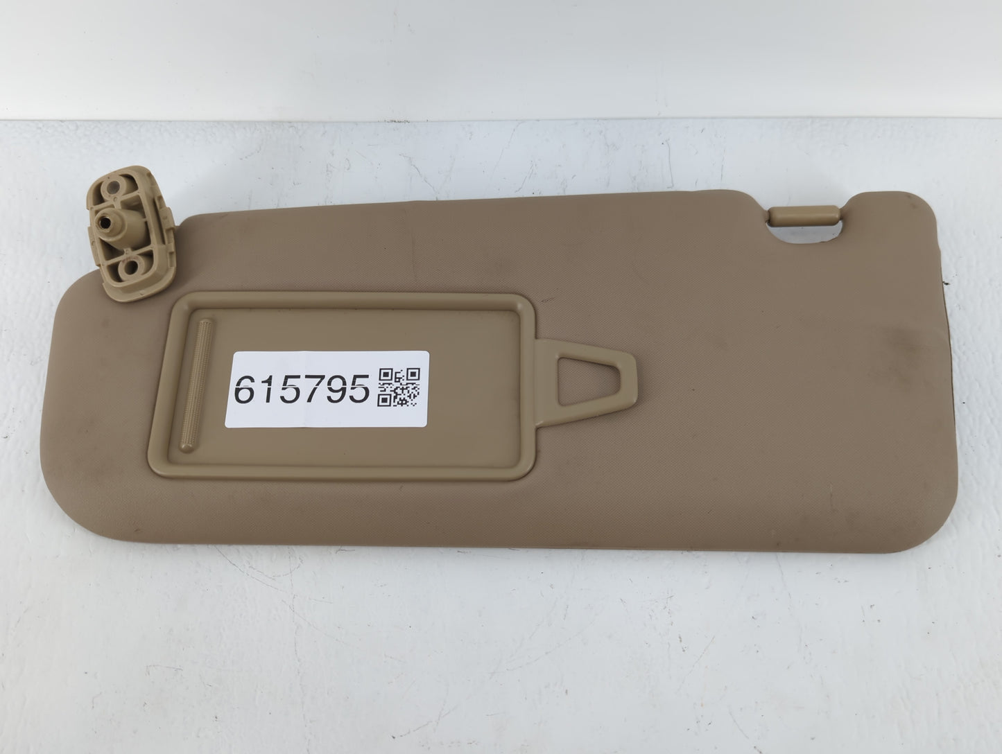 2011-2015 Kia Sorento Sun Visor Shade Replacement Driver Left Mirror Fits Fits 2011 2012 2013 2014 2015 OEM Used Auto Parts 