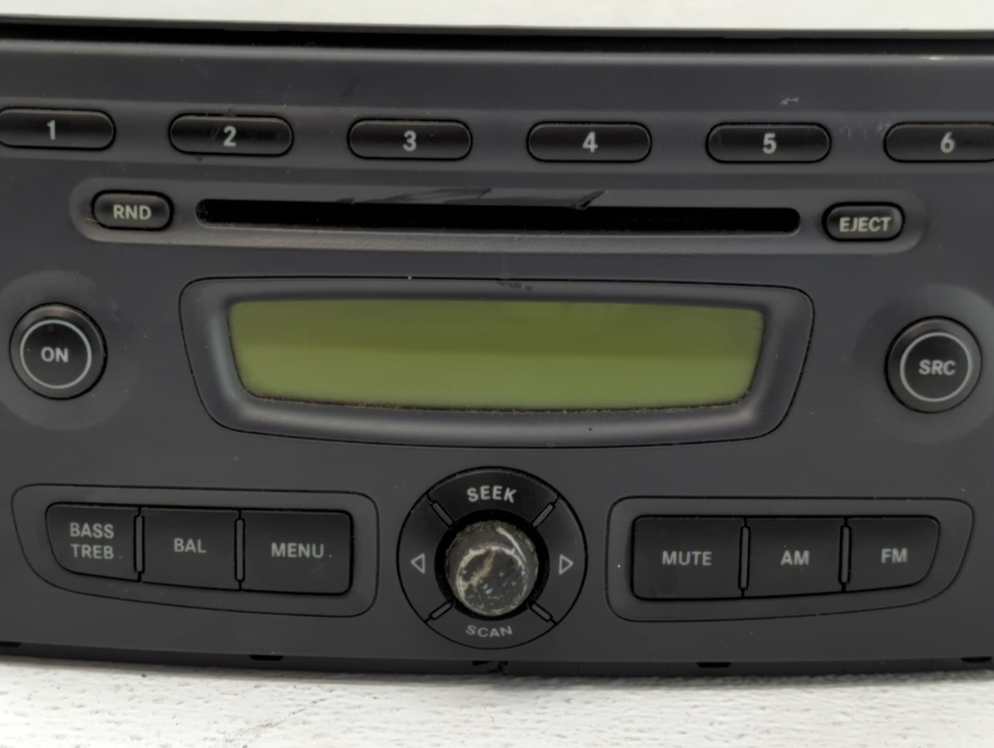 2011 Kia Sorento Radio AM FM Cd Player Receiver Replacement P/N:A 451 820 3579 / 001 Fits OEM Used Auto Parts - Oemusedautop