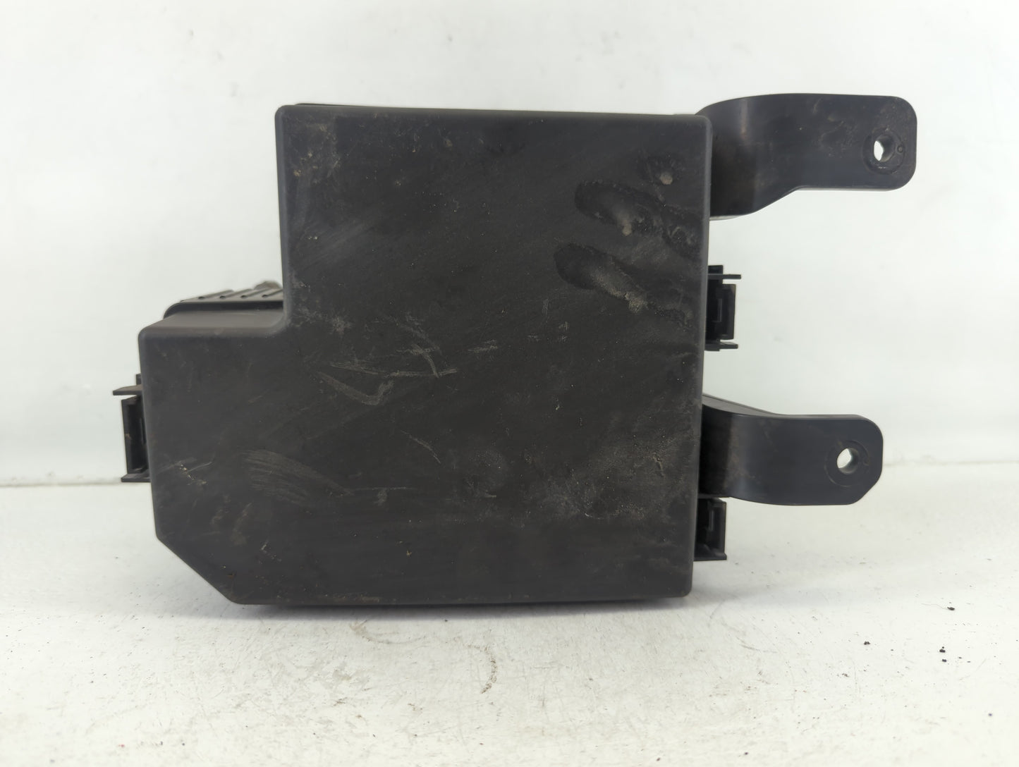 2011-2013 Kia Sorento Fusebox Fuse Box Panel Relay Module P/N:91851-1U100 Fits Fits 2011 2012 2013 OEM Used Auto Parts - Oem