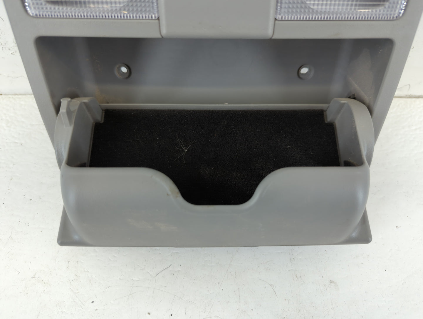 2011 Kia Sorento Overhead Roof Console - Oemusedautoparts1.com