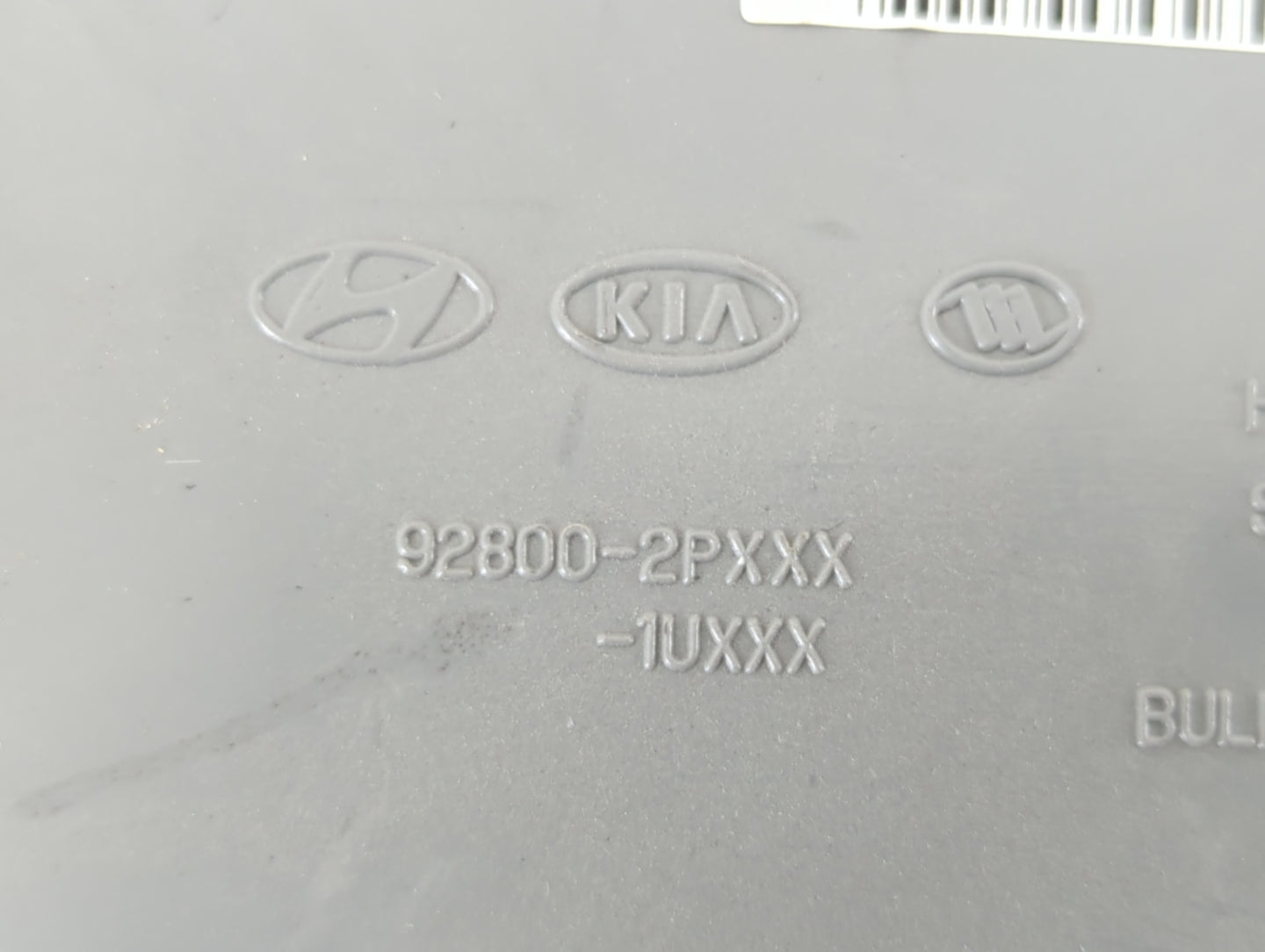 2011 Kia Sorento Overhead Roof Console - Oemusedautoparts1.com