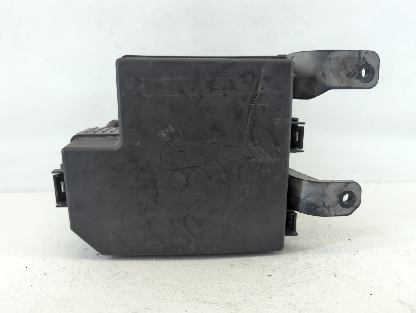 2011-2013 Kia Sorento Fusebox Fuse Box Panel Relay Module P/N:91941-2P020 Fits Fits 2011 2012 2013 OEM Used Auto Parts - Oem