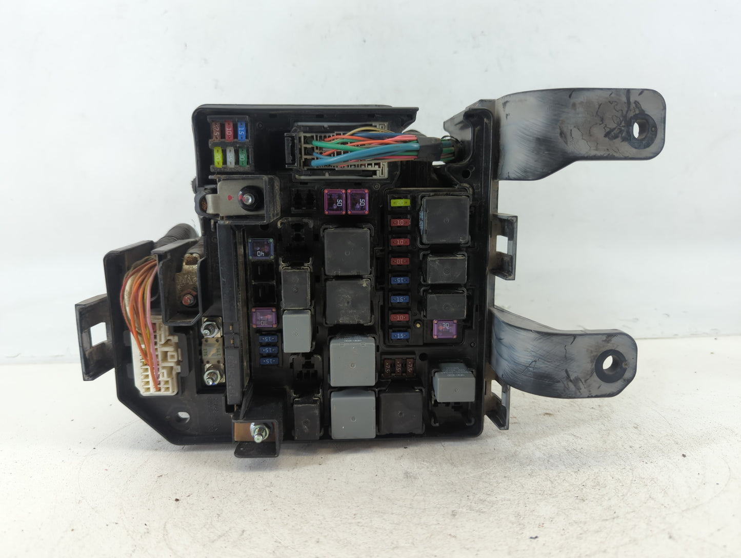 2011-2013 Kia Sorento Fusebox Fuse Box Panel Relay Module P/N:91941-2P020 Fits Fits 2011 2012 2013 OEM Used Auto Parts - Oem