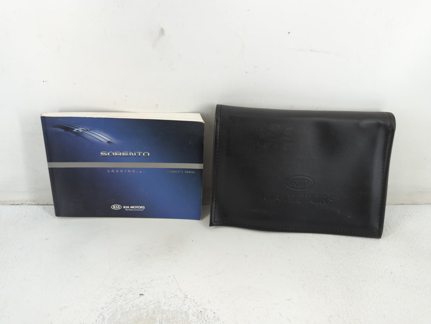 2011 Kia Sorento Owners Manual Book Guide P/N:A2PO-EU17A OEM Used Auto Parts - Oemusedautoparts1.com