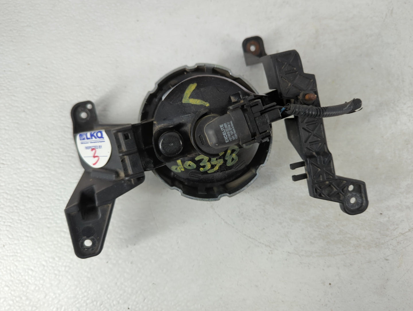 2011-2013 Kia Sorento Driver Left Oem Front Light Lamp - Oemusedautoparts1.com