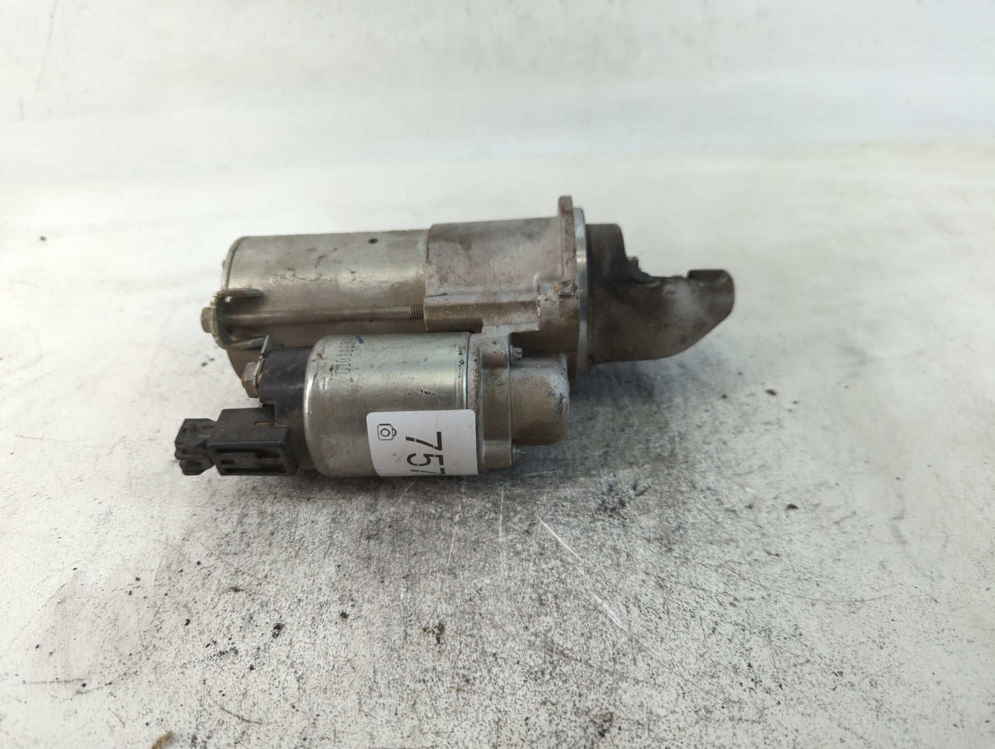 2011-2013 Kia Sorento Car Starter Motor Solenoid OEM P/N:8000285 36100-2G000 Fits OEM Used Auto Parts - Oemusedautoparts1.co