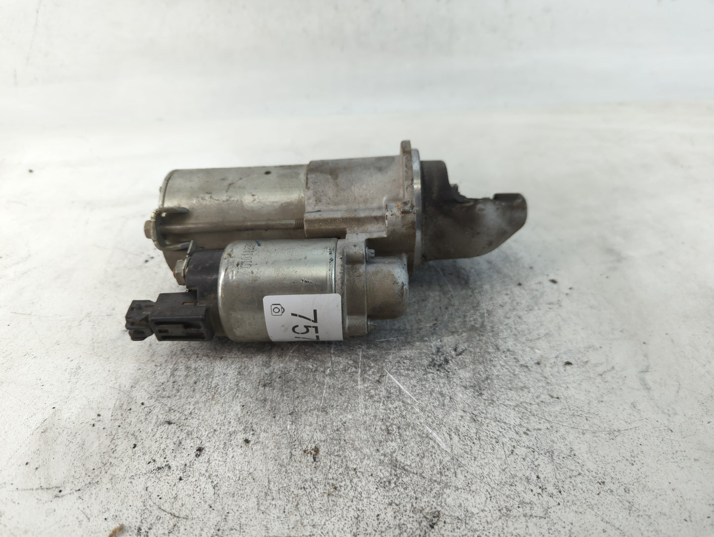 2011-2013 Kia Sorento Car Starter Motor Solenoid OEM P/N:8000285 36100-2G000 Fits OEM Used Auto Parts - Oemusedautoparts1.co