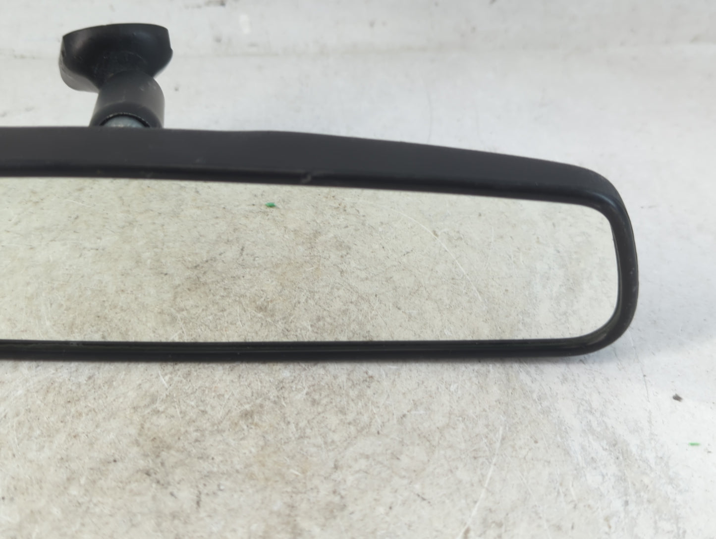 2011-2015 Kia Sorento Interior Rear View Mirror Replacement OEM P/N:E8011083 Fits OEM Used Auto Parts - Oemusedautoparts1.co