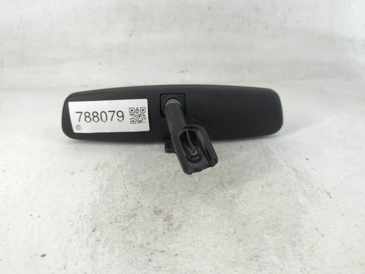 2011-2015 Kia Sorento Interior Rear View Mirror Replacement OEM P/N:E8011083 Fits OEM Used Auto Parts - Oemusedautoparts1.co