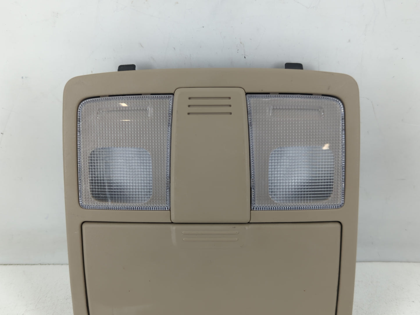 2011 Kia Sorento Overhead Roof Console - Oemusedautoparts1.com