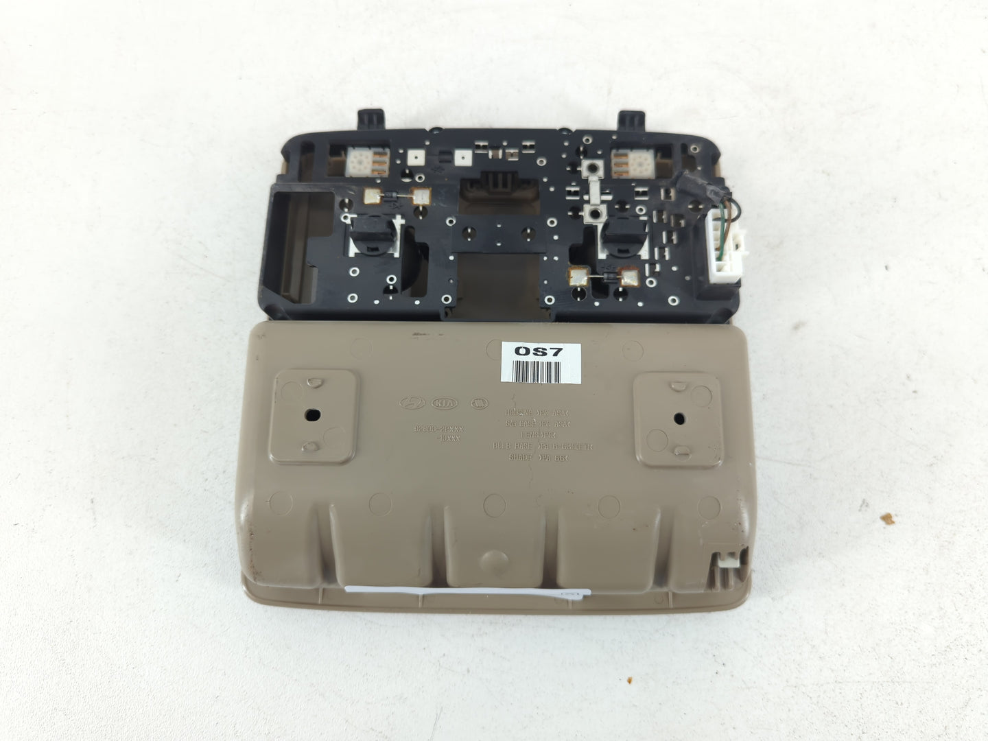 2011 Kia Sorento Overhead Roof Console - Oemusedautoparts1.com