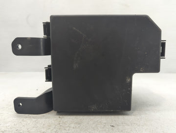 2011-2013 Kia Sorento Fusebox Fuse Box Panel Relay Module P/N:91941-2P020 Fits Fits 2011 2012 2013 OEM Used Auto Parts - Oem