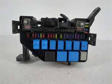 2010-2011 Kia Soul Fusebox Fuse Box Panel Relay Module P/N:912372K925 Fits Fits 2010 2011 OEM Used Auto Parts