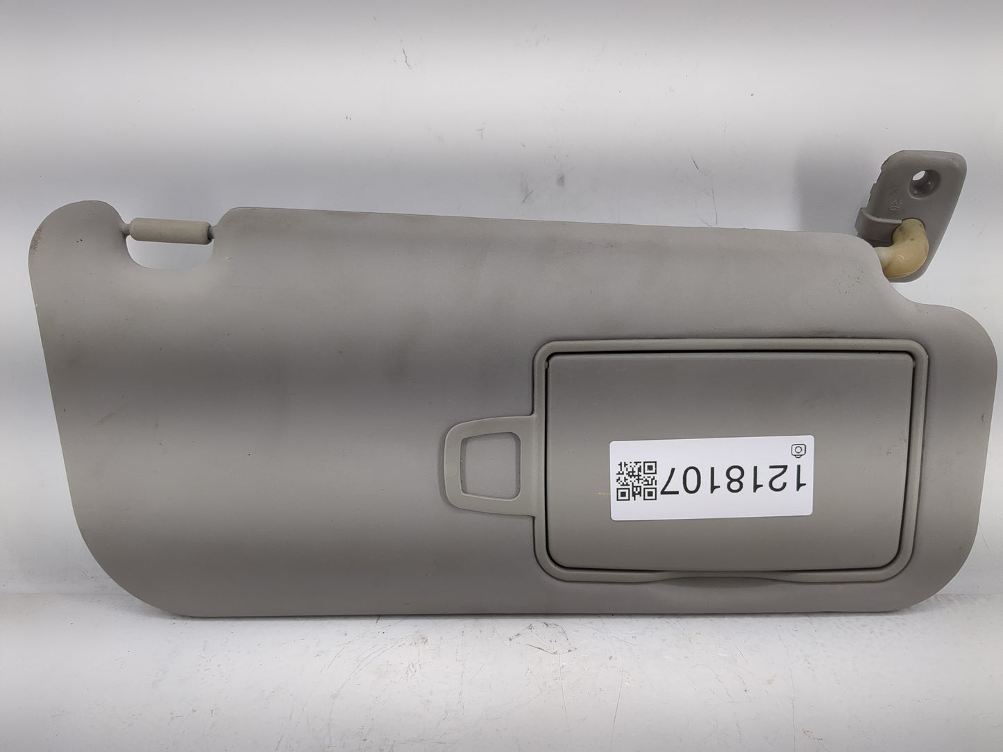 2010-2013 Kia Soul Sun Visor Shade Replacement Passenger Right Mirror Fits Fits 2010 2011 2012 2013 OEM Used Auto Parts - Oe
