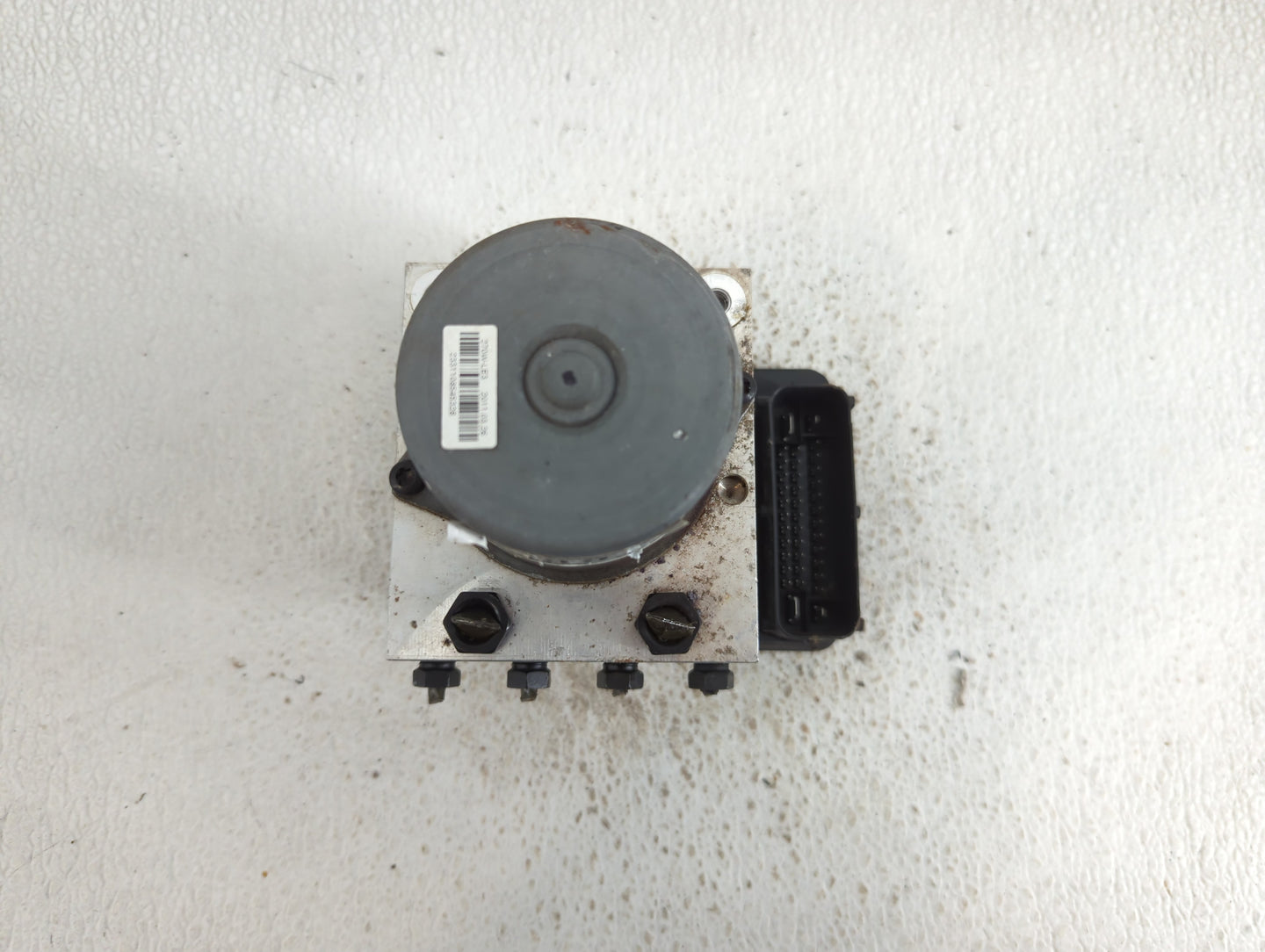 2011 Kia Soul ABS Pump Control Module Replacement P/N:58910-2K640 Fits OEM Used Auto Parts - Oemusedautoparts1.com