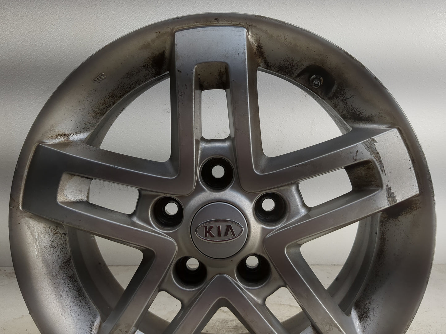 2010-2011 Kia Soul Oem Wheel Rim - Oemusedautoparts1.com