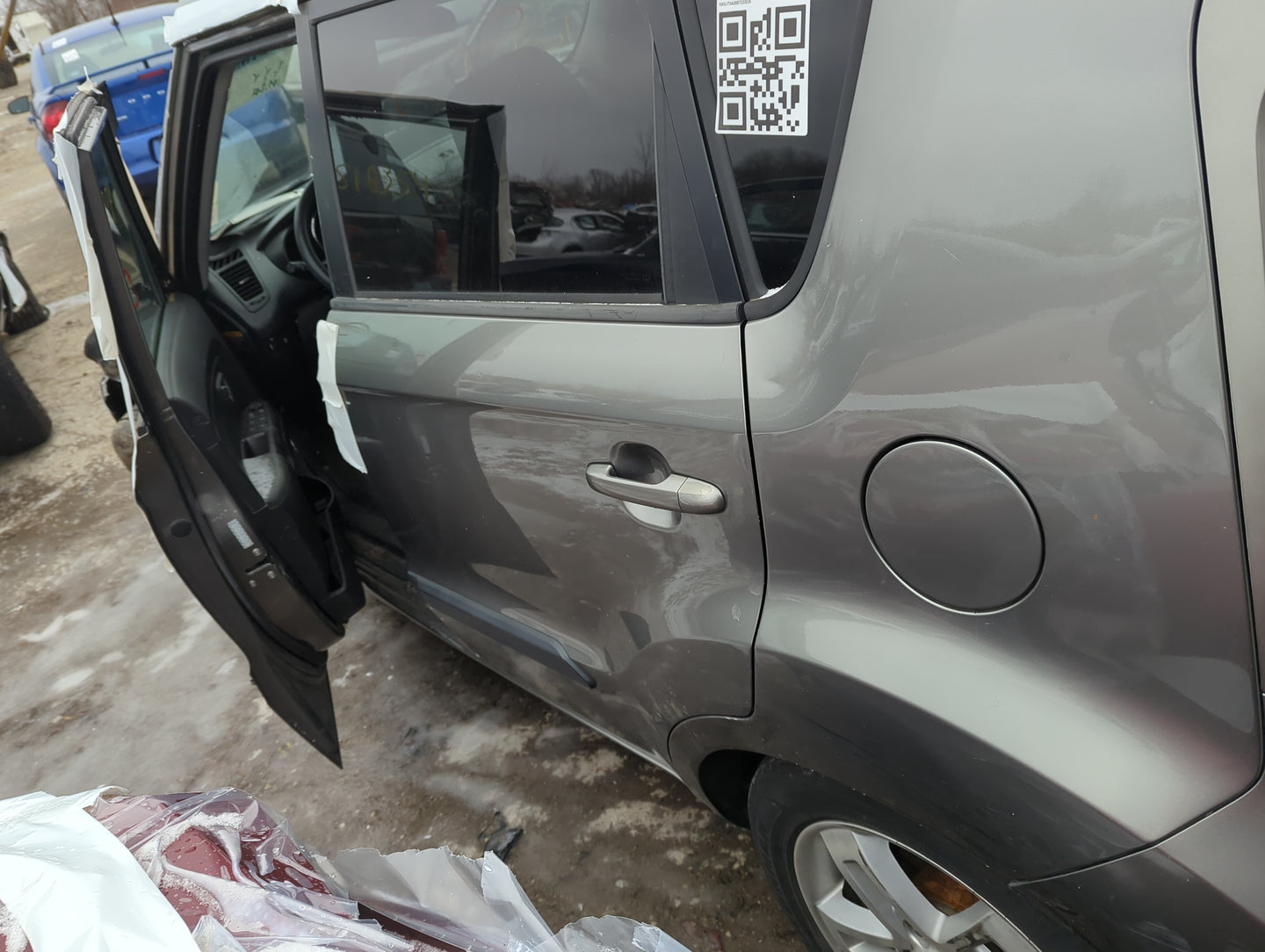 2010-2013 Kia Soul Driver Rear Door Oem 1280756 - Oemusedautoparts1.com
