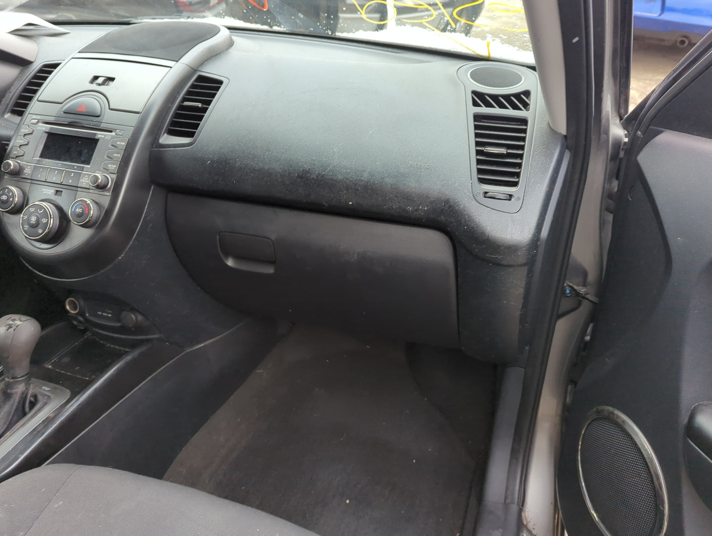 2011 Kia Soul Passenger Glove Box Door Storage Compartment - Oemusedautoparts1.com