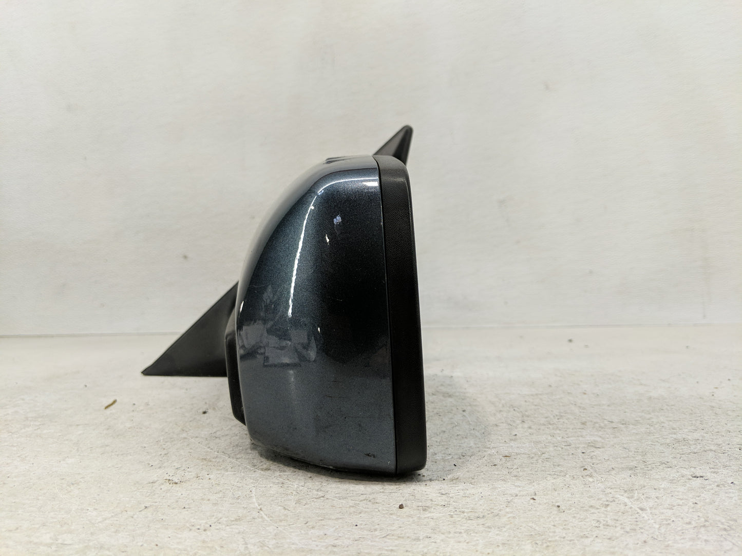 2010-2013 Kia Soul Driver Side View Mirror - Left Door Mirror OEM Used - Oemusedautoparts1.com