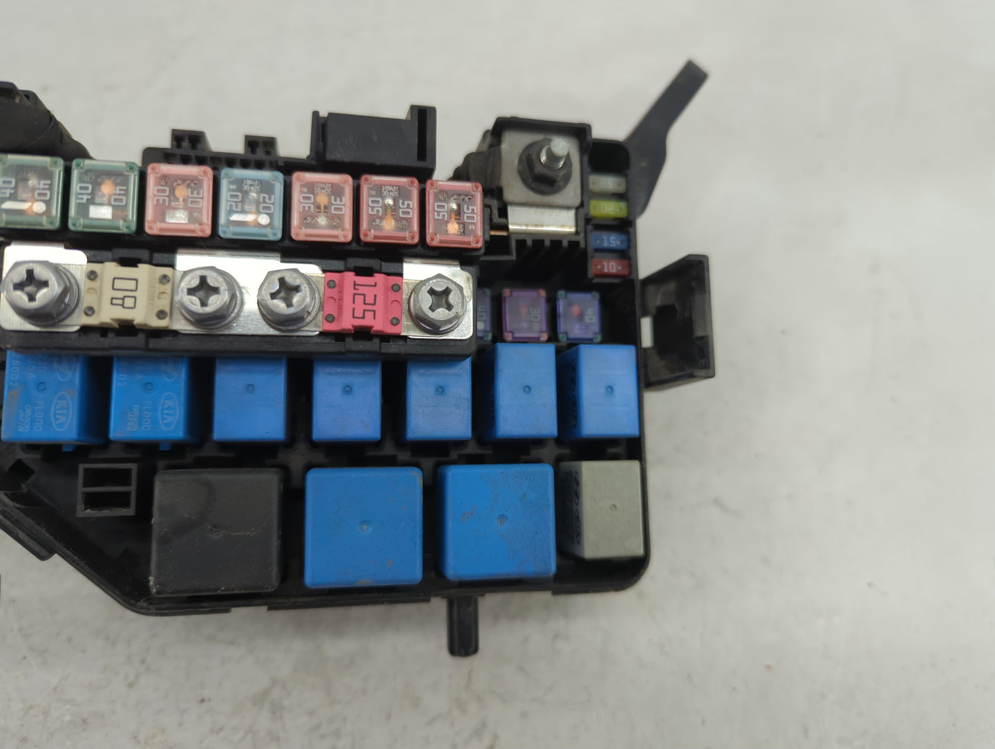 2010-2011 Kia Soul Fusebox Fuse Box Panel Relay Module P/N:91950-2K361 Fits Fits 2010 2011 OEM Used Auto Parts - Oemusedauto
