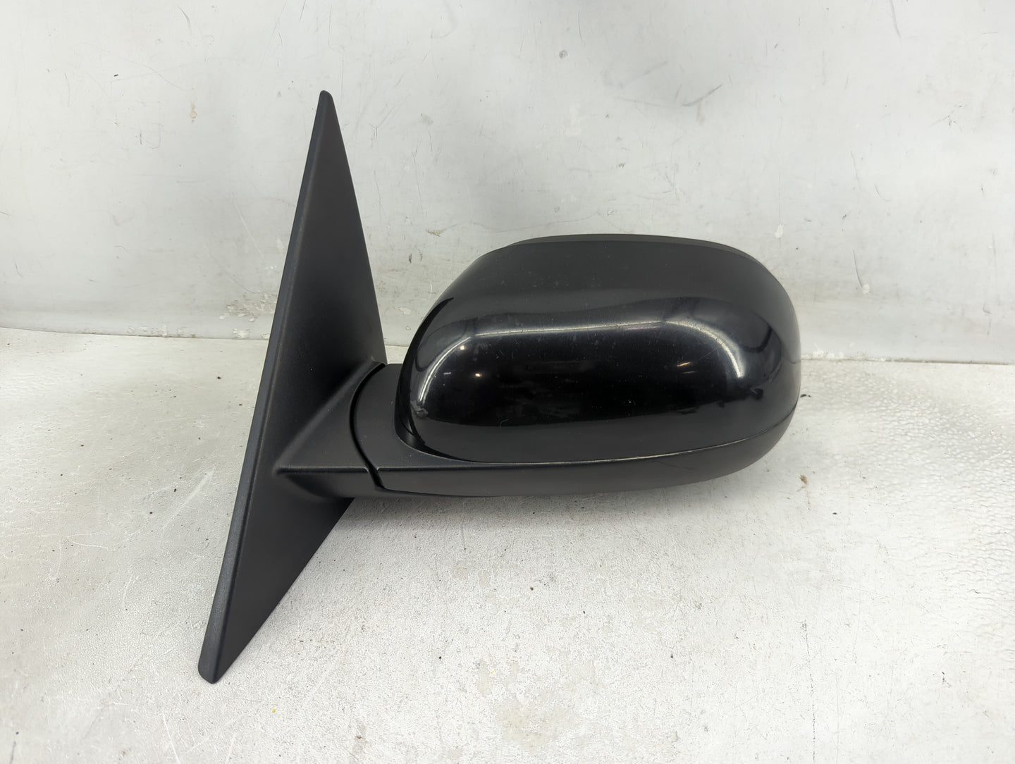 2014-2019 Kia Soul Driver Side View Mirror - Left Door Mirror OEM Used - Oemusedautoparts1.com