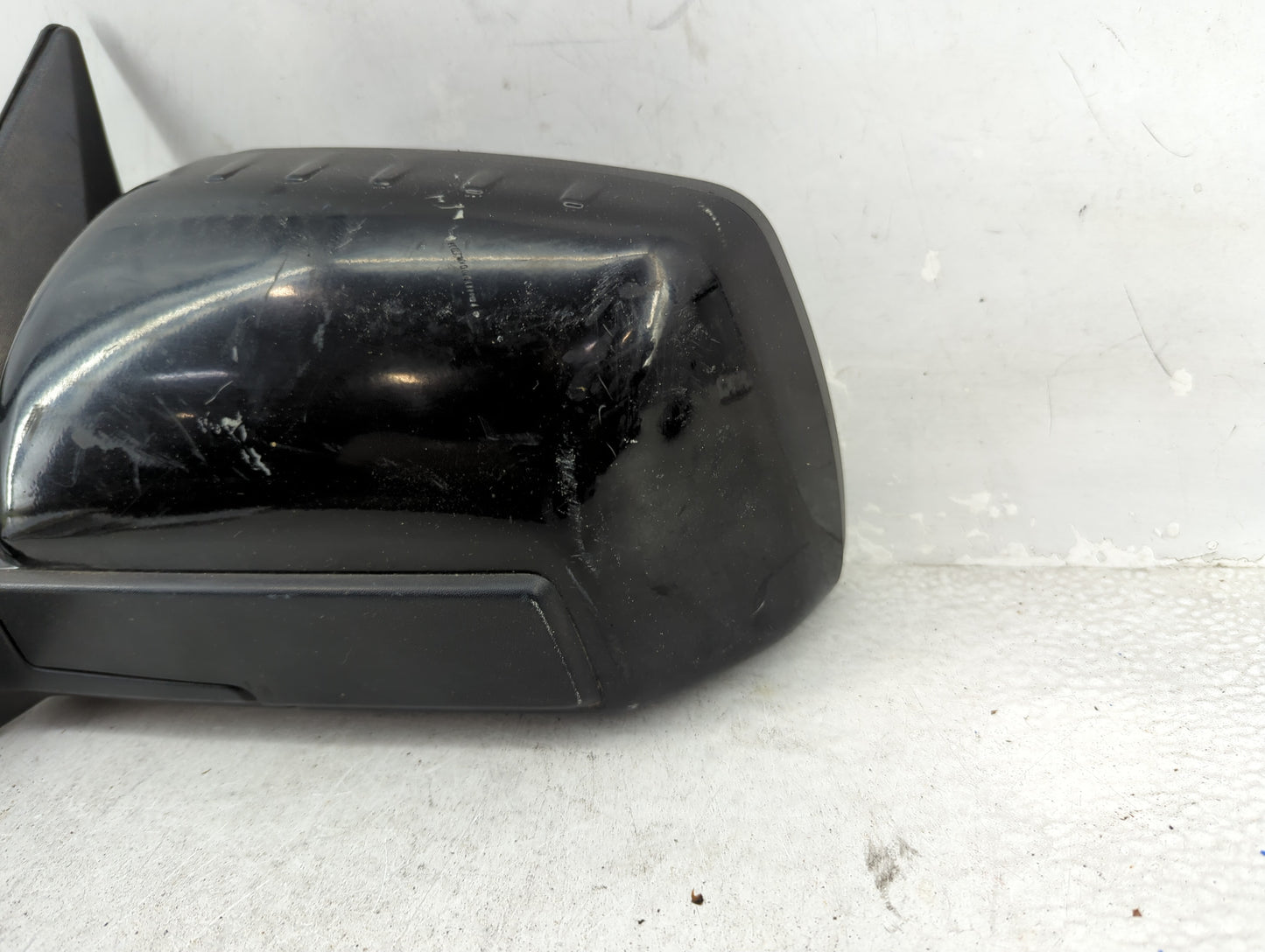 2010-2013 Kia Soul Driver Side View Mirror - Left Door Mirror OEM Used - Oemusedautoparts1.com