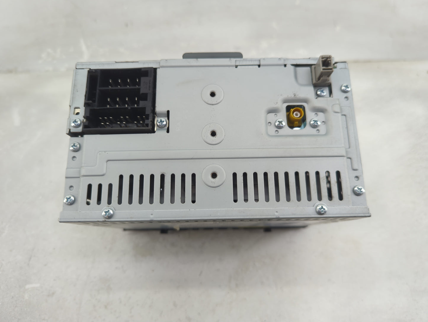 2010-2011 Kia Soul Radio AM FM Cd Player Receiver Replacement P/N:961502K305AMA 96150-2K305AMAL, 037737749376 Fits Fits 2010