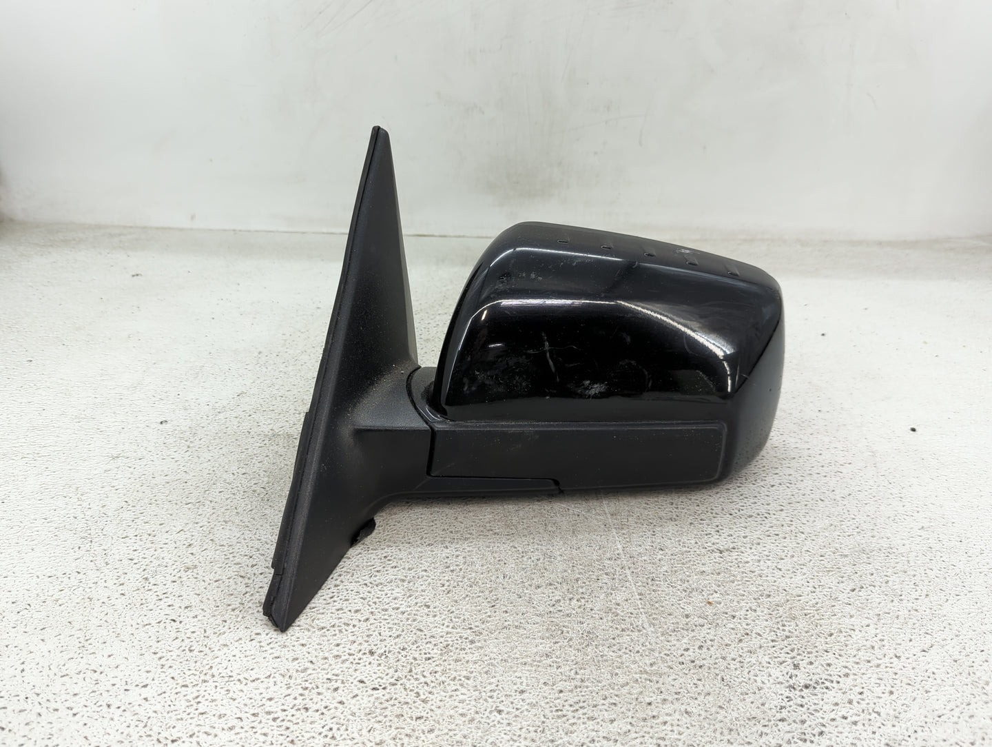 2010-2013 Kia Soul Driver Side View Mirror - Left Door Mirror OEM Used - Oemusedautoparts1.com