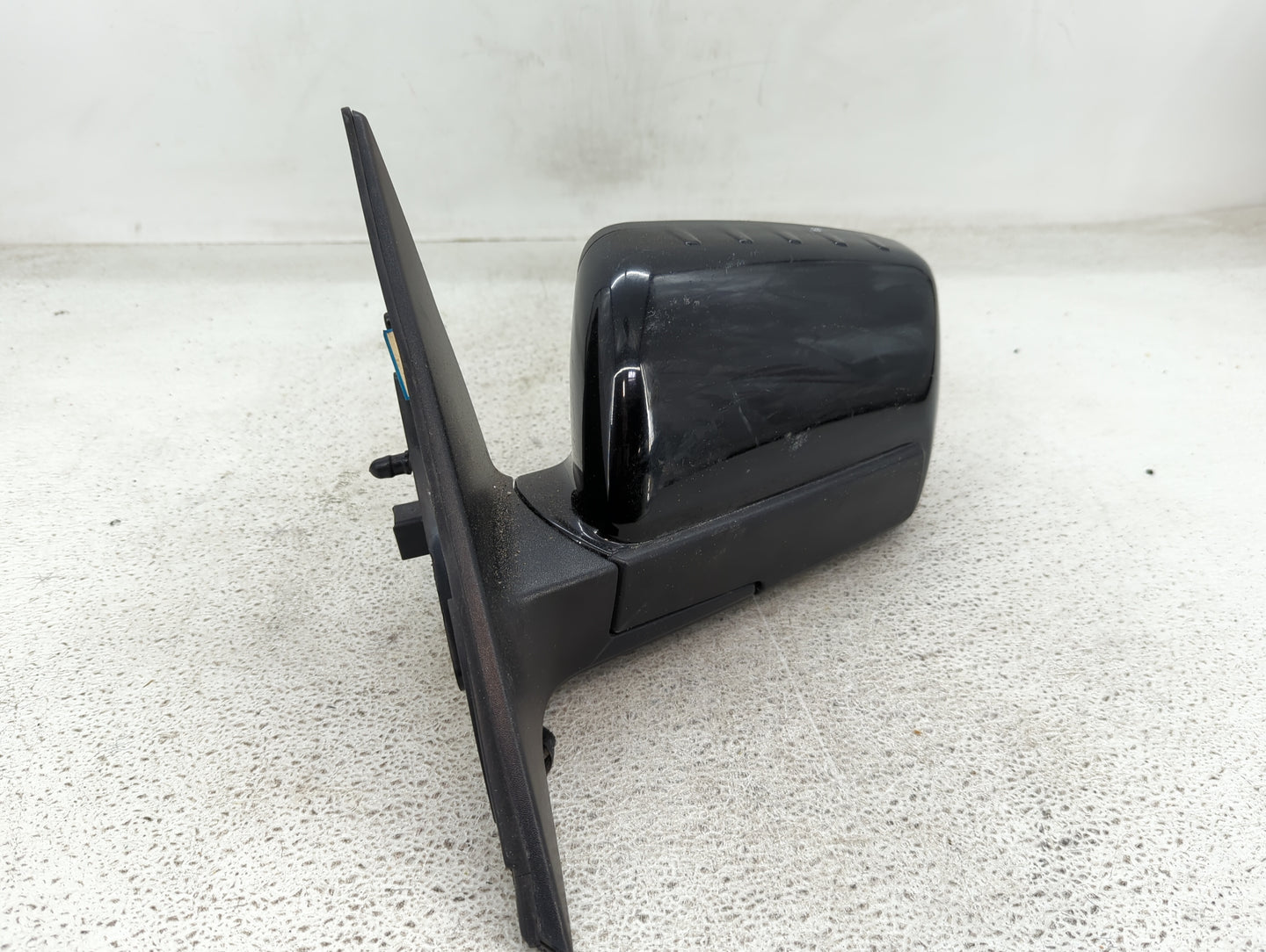 2010-2013 Kia Soul Driver Side View Mirror - Left Door Mirror OEM Used - Oemusedautoparts1.com