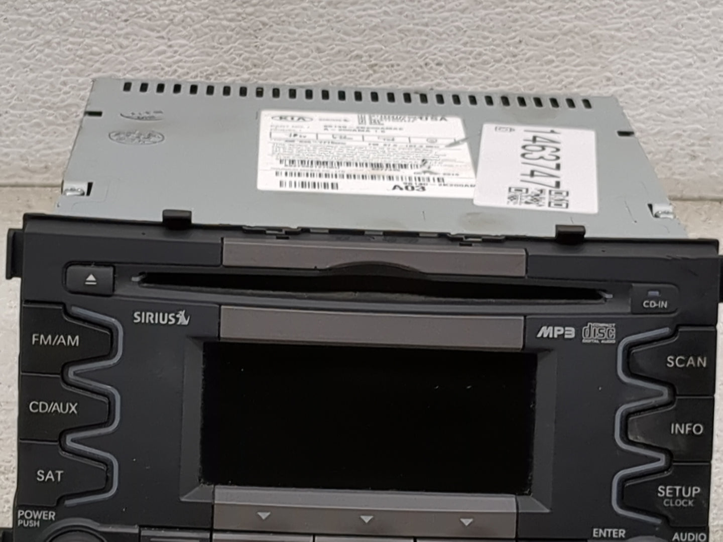 2010-2011 Kia Soul Radio AM FM Cd Player Receiver Replacement P/N:961402K200AMA 96140-2K200AMAE, A-200AMA 1.5 Fits Fits 2010