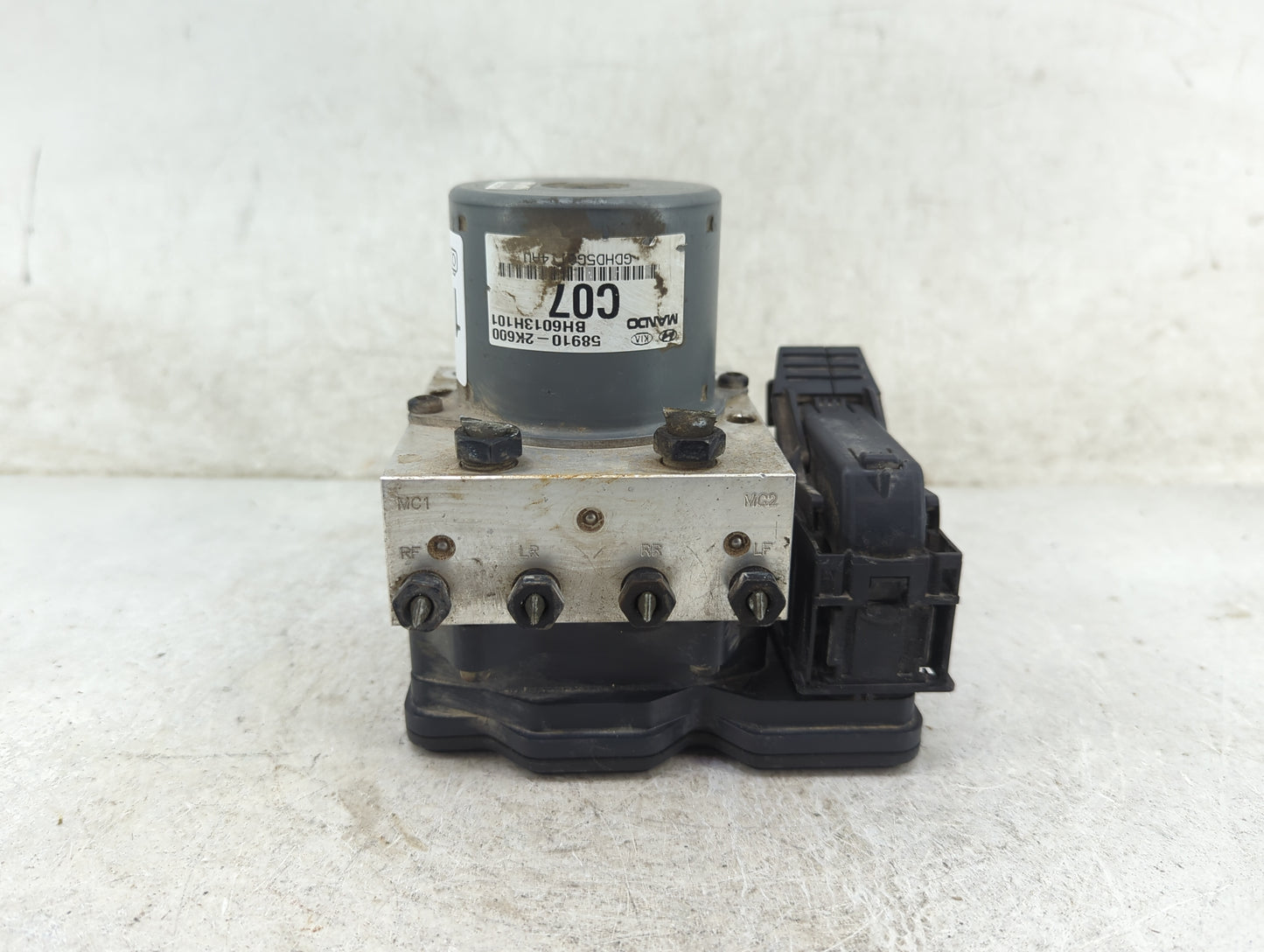 2011 Kia Soul ABS Pump Control Module Replacement P/N:58910-2K600 BH6013H101, GDHD5G0114AU Fits OEM Used Auto Parts - Oemuse