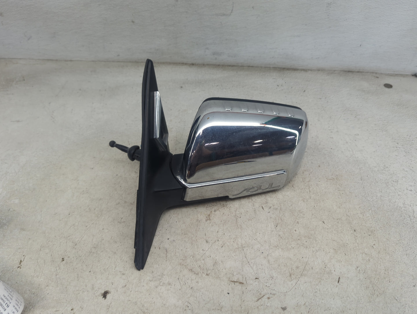 2011 Kia Soul Driver Side View Mirror - Left Door Mirror OEM Used - Oemusedautoparts1.com