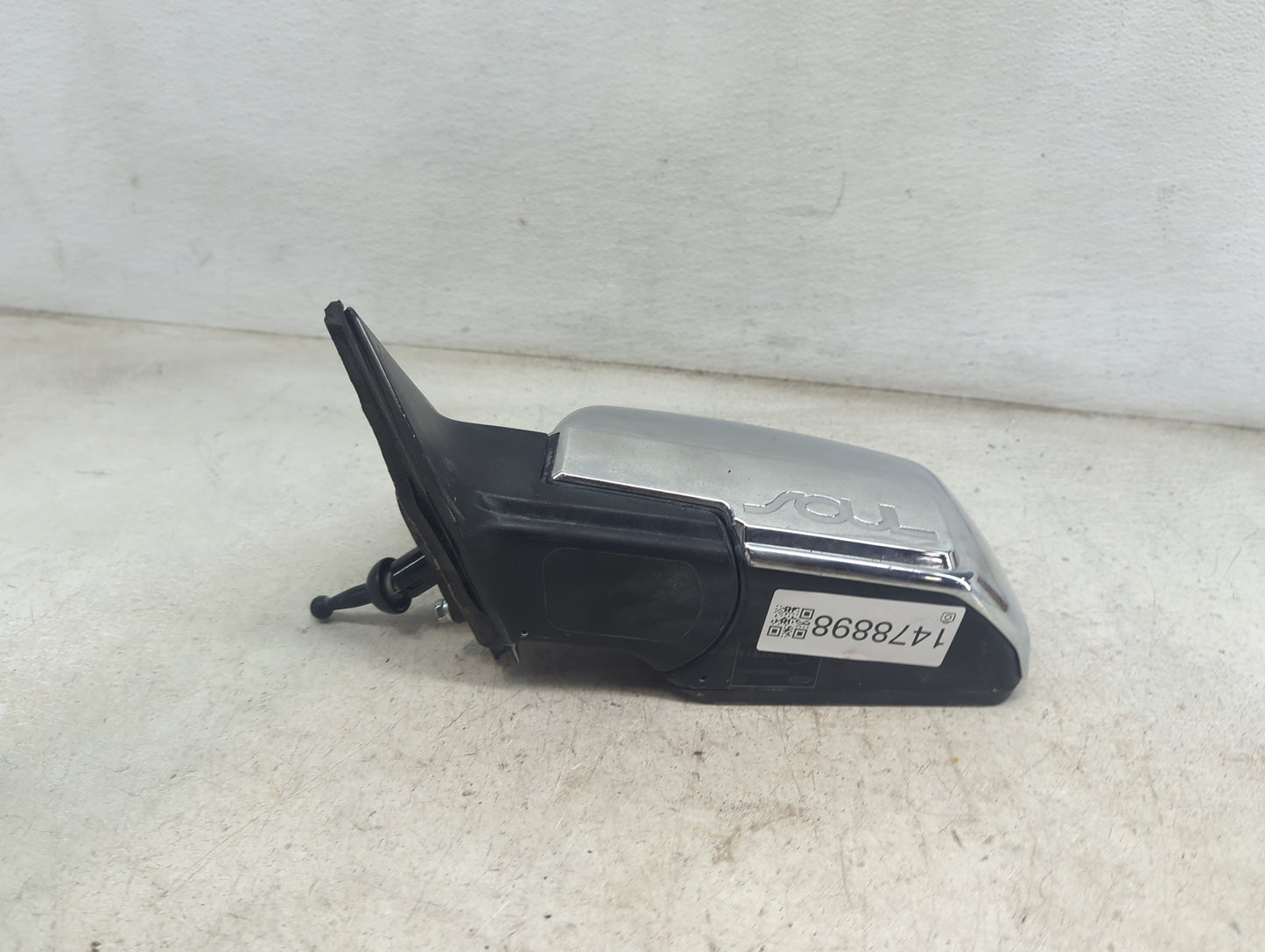 2011 Kia Soul Driver Side View Mirror - Left Door Mirror OEM Used - Oemusedautoparts1.com