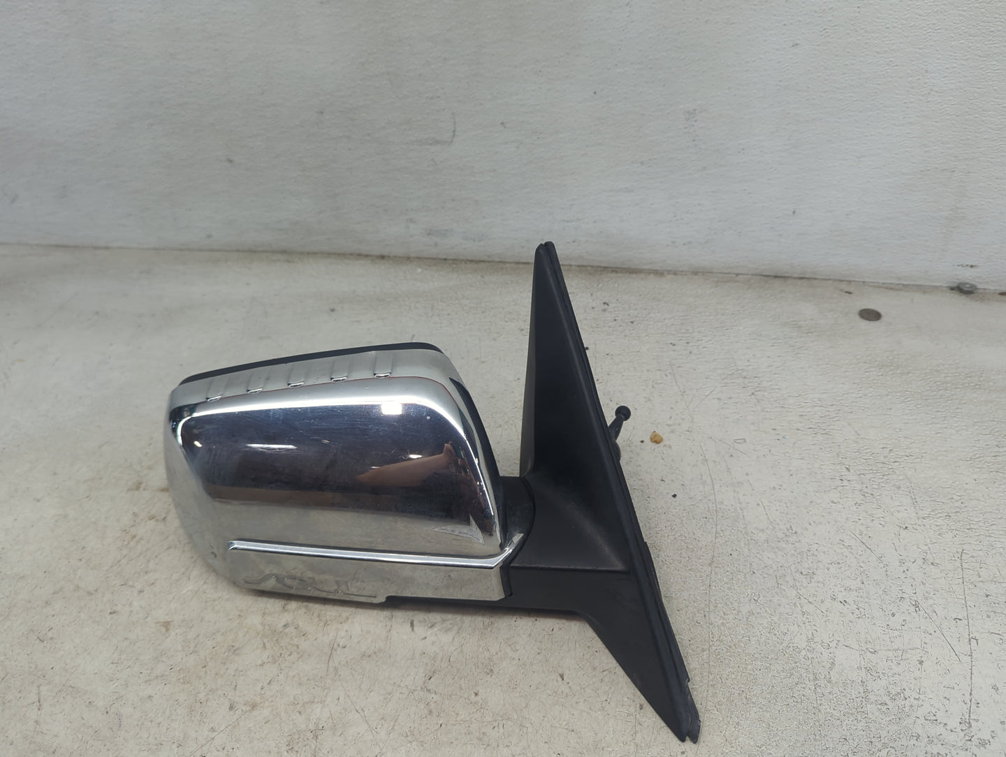 2011 Kia Soul Passenger Side View Mirror - Right Door Mirror OEM Used - Oemusedautoparts1.com